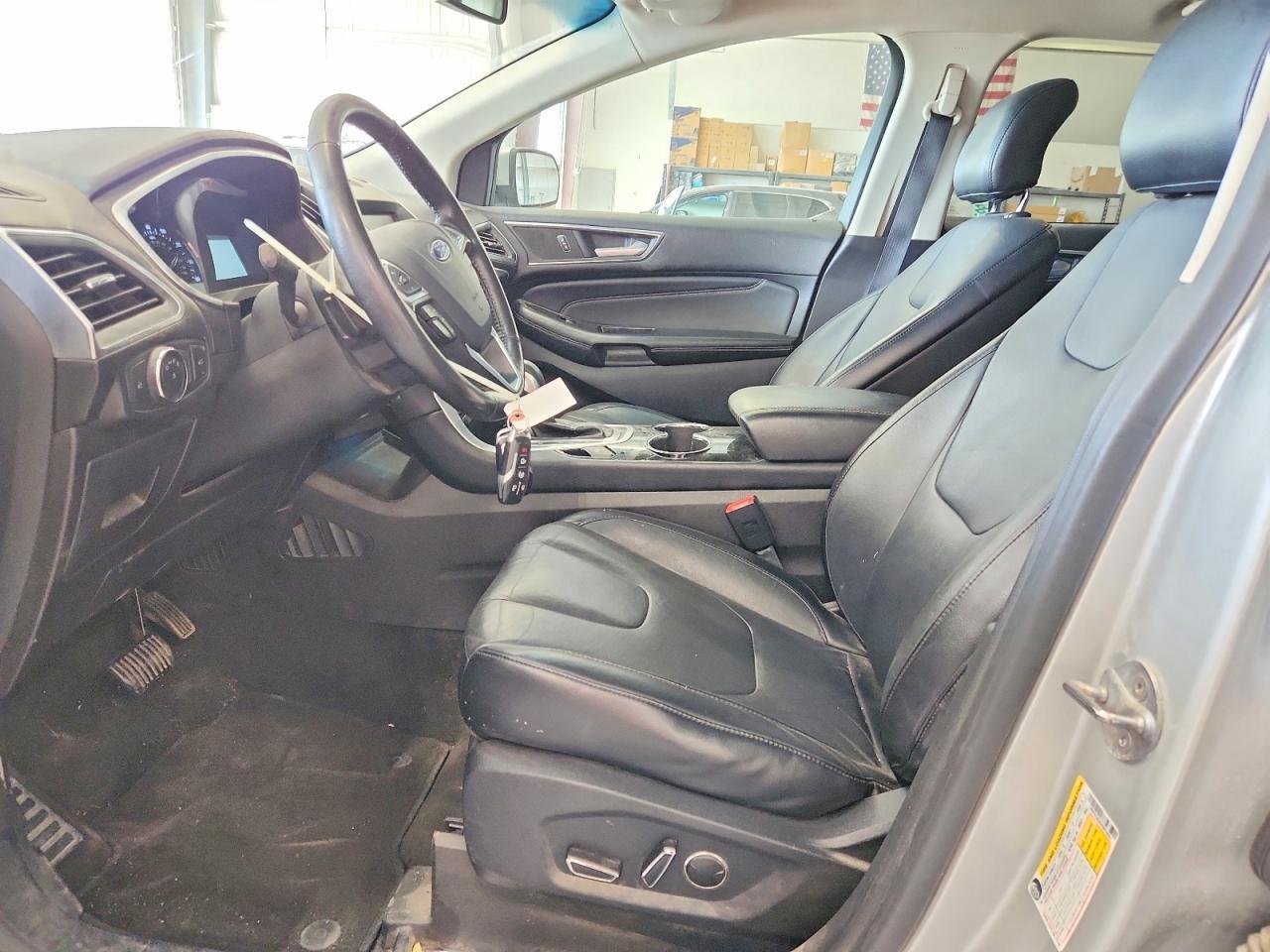 2015 Ford Edge Titanium - Фото 7
