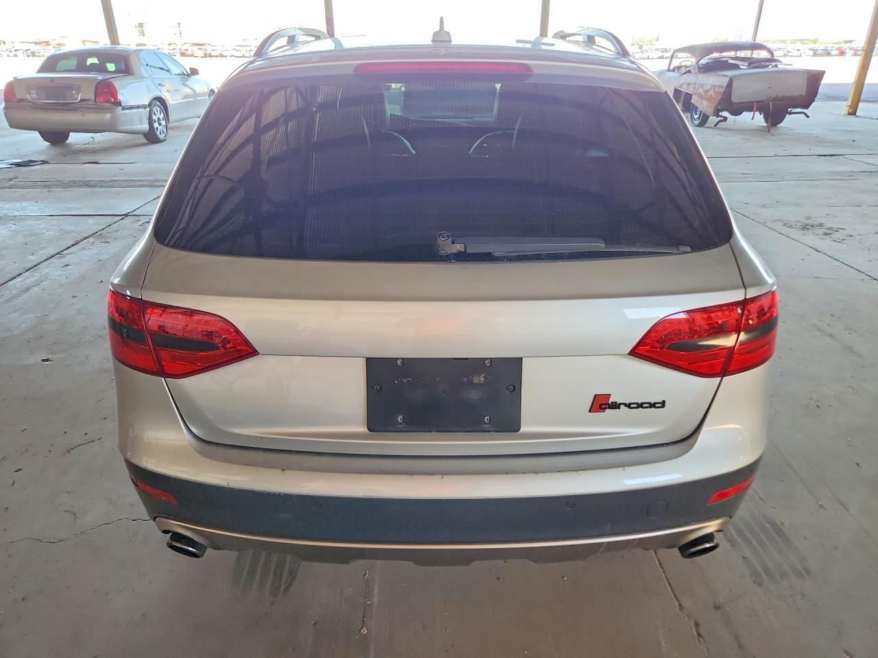 2013 Audi A4 Allroad Premium Plus - Image 6