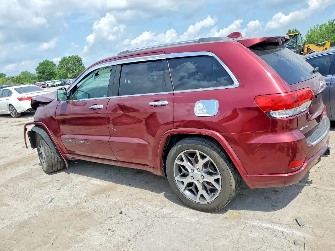 2019 Jeep Grand Cherokee Overland - Фото 2