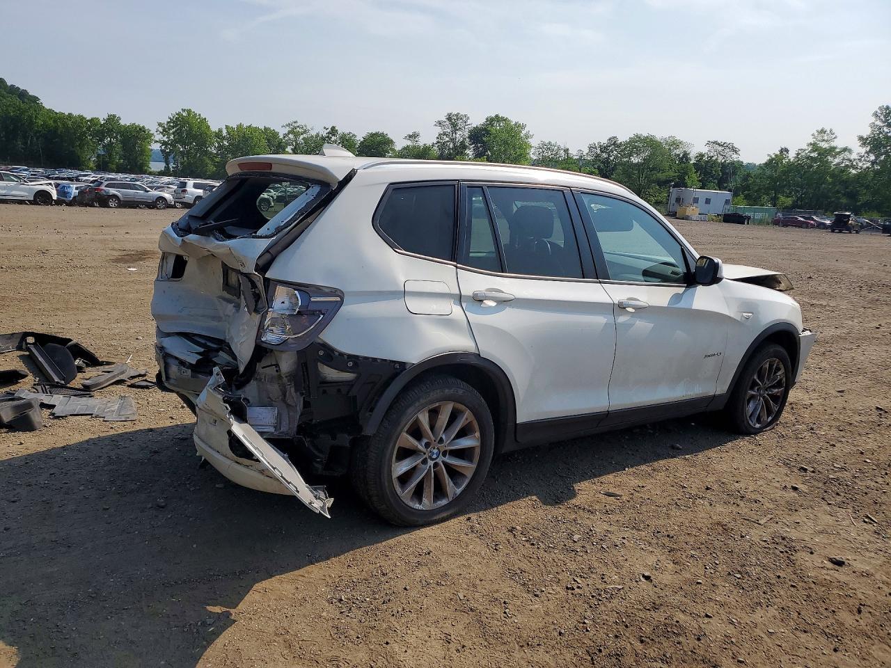 2013 BMW X3 xDrive28I - Image 3