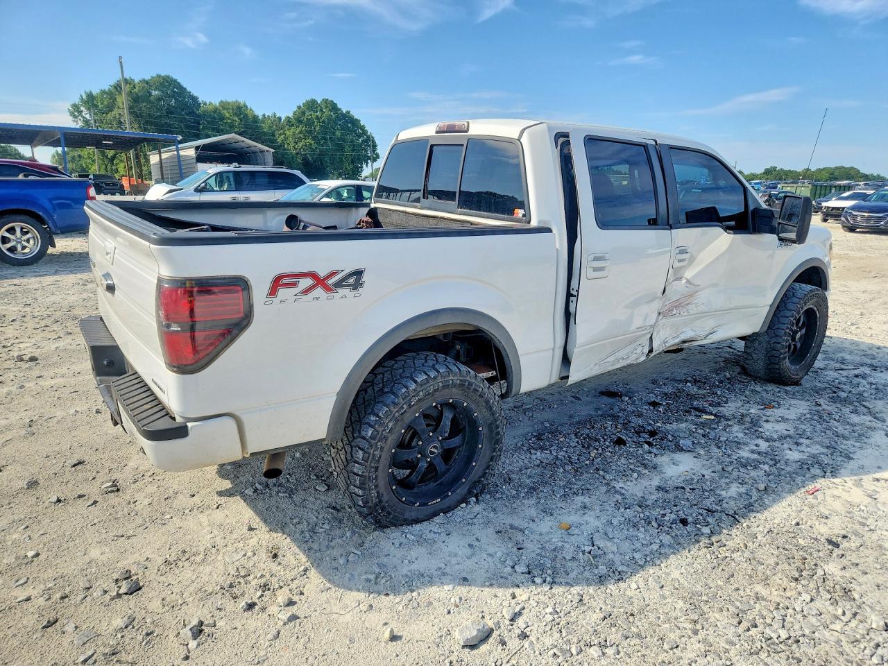 2014 Ford F150 - Фото 3