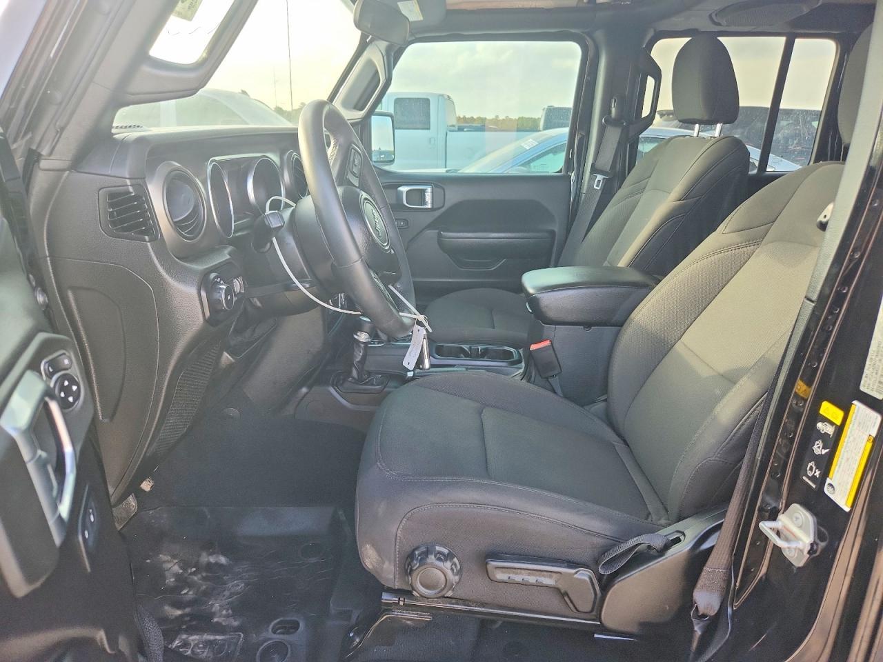 2023 Jeep Wrangler Sport - Фото 7