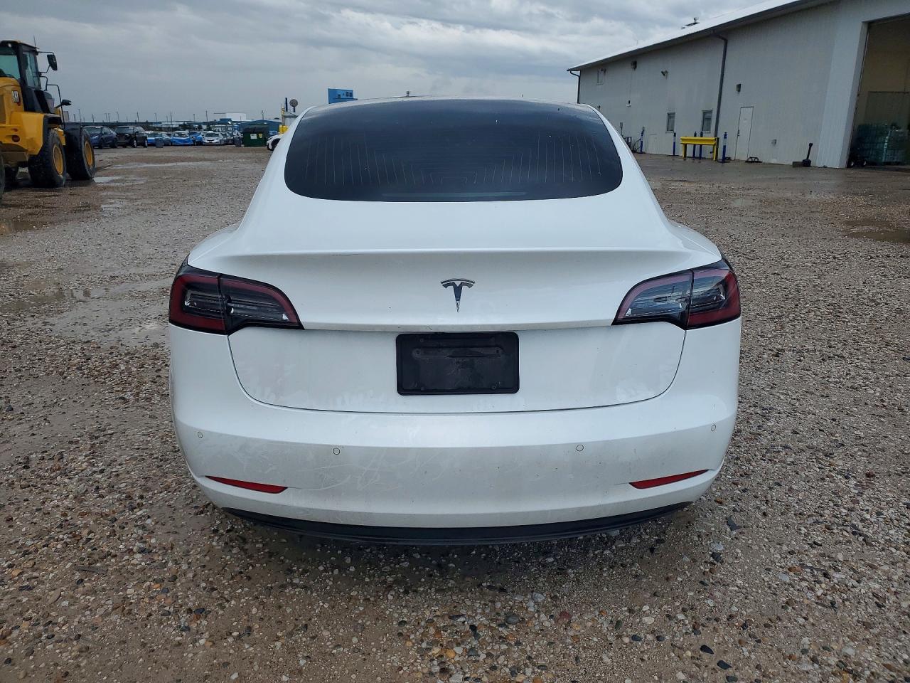 2019 Tesla Model 3 - Фото 6