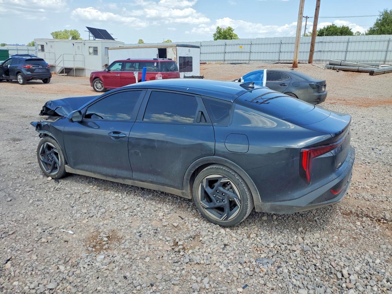 2025 Kia K4 Ex - Image 2