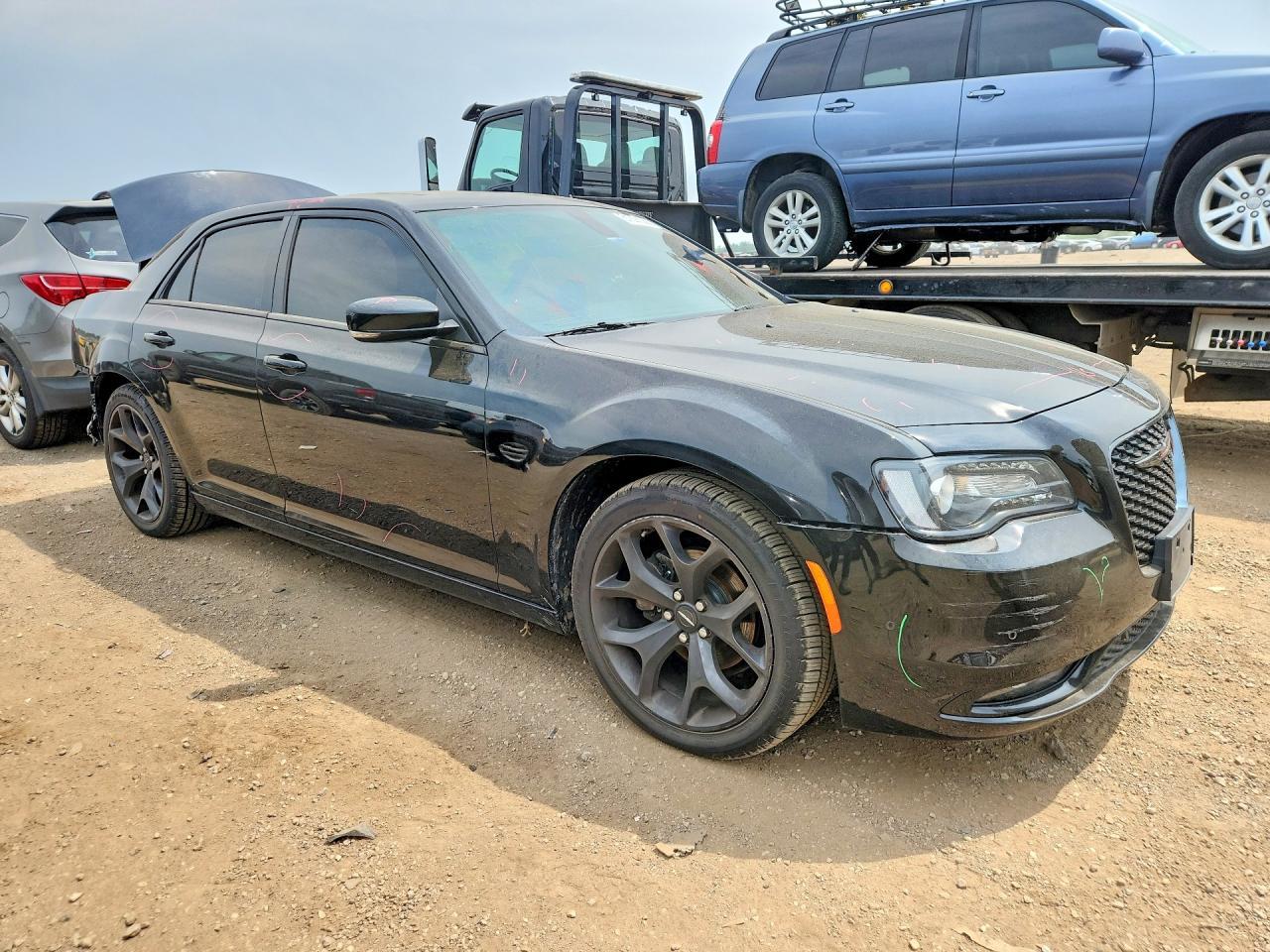 2023 Chrysler 300 S - Фото 4