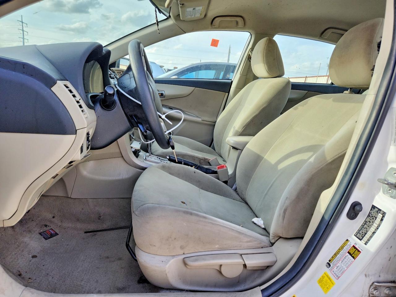 2011 Toyota Corolla Le - Фото 7