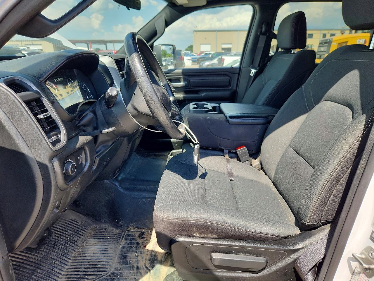 2024 Ram 1500 Tradesman - Фото 7