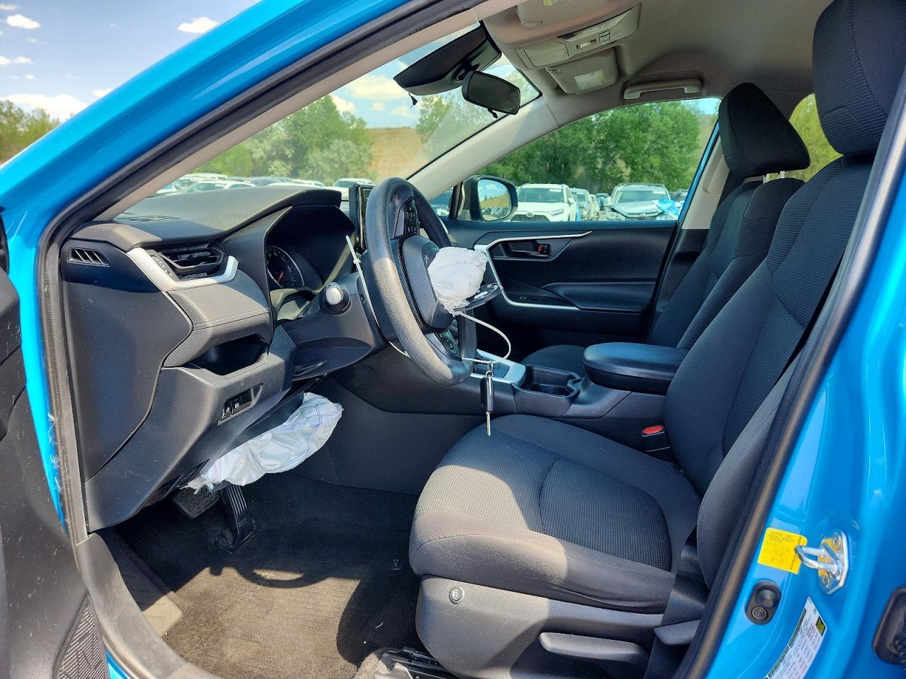 2020 Toyota Rav4 Le - Фото 7