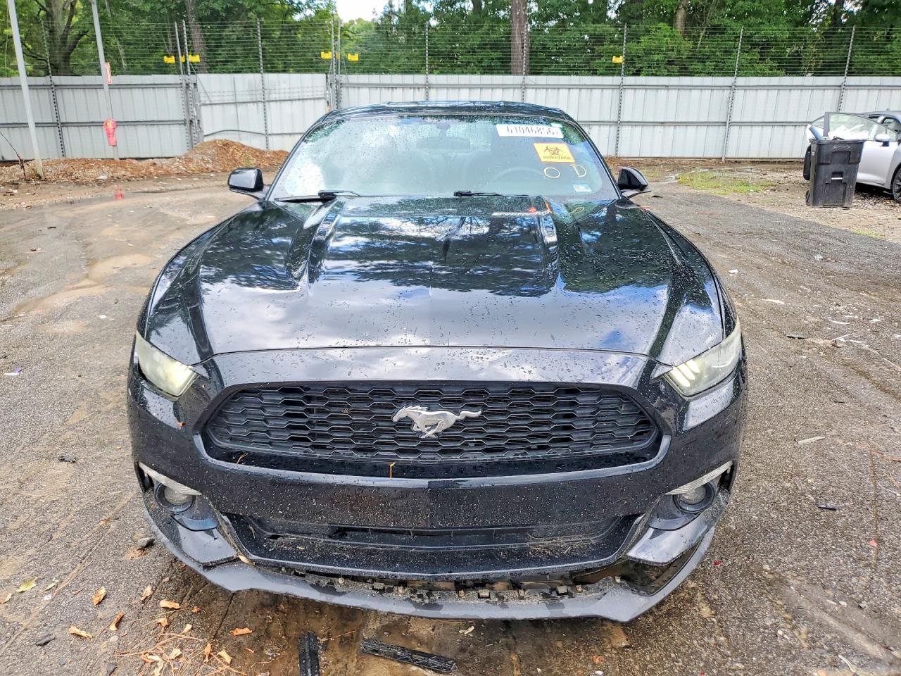 2016 Ford Mustang - Image 5