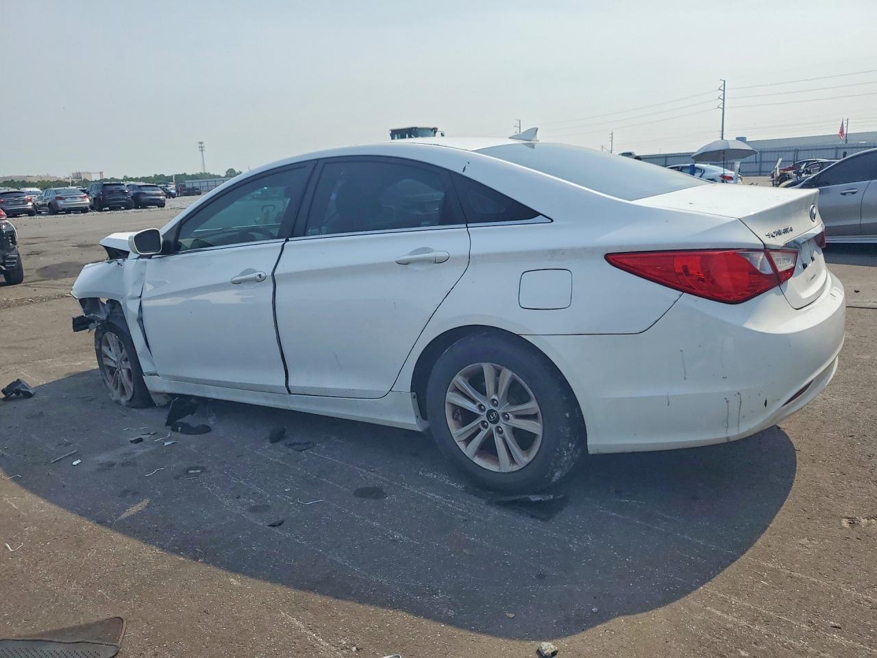 2013 Hyundai Sonata Gls - Фото 2