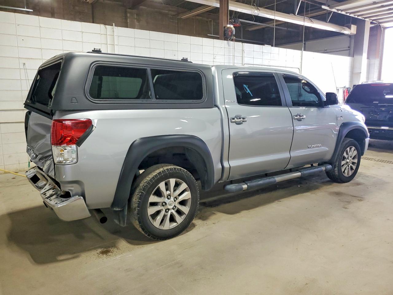 2011 Toyota Tundra Crewmax Limited - Фото 3
