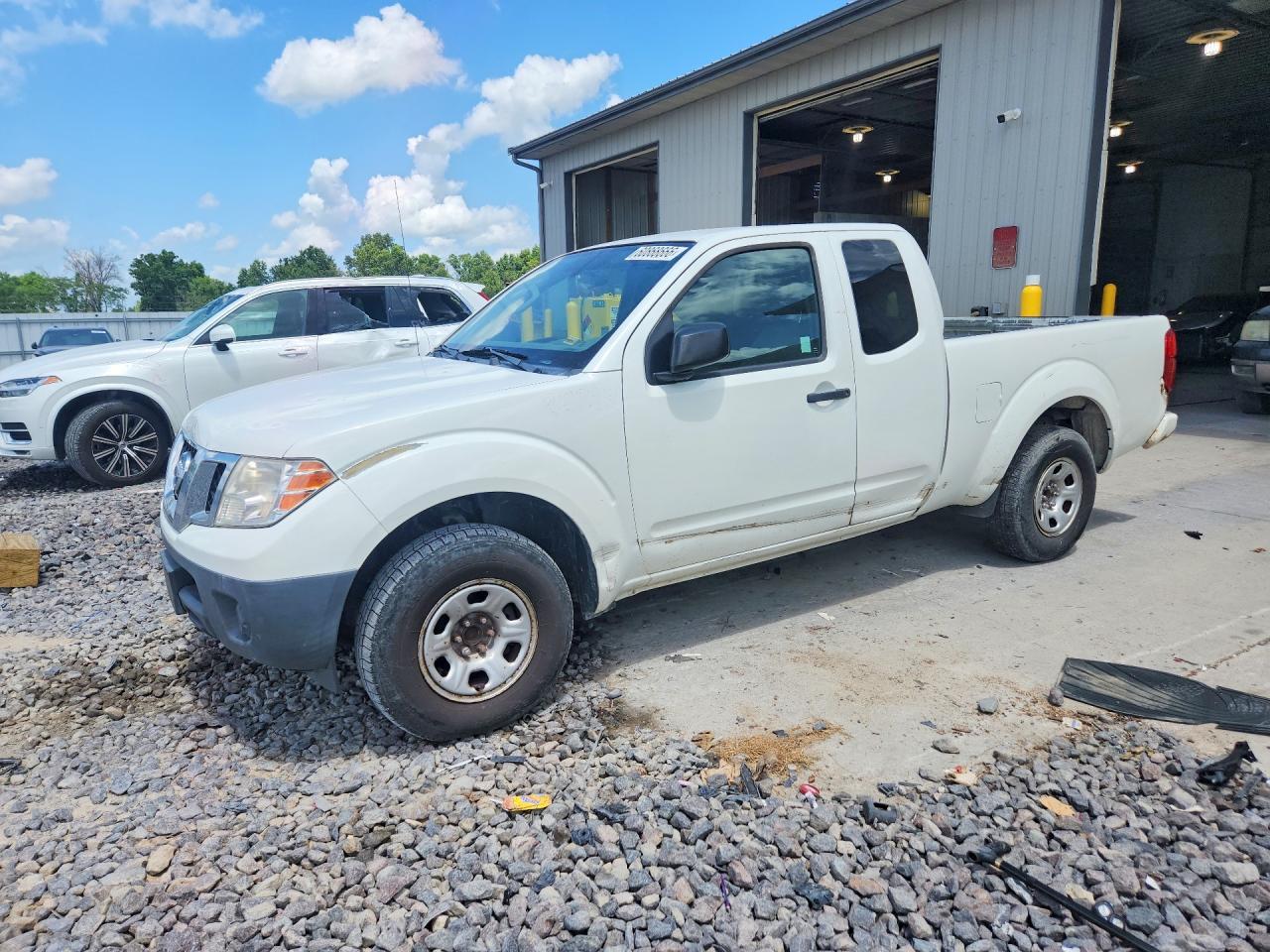 2017 Nissan Frontier S