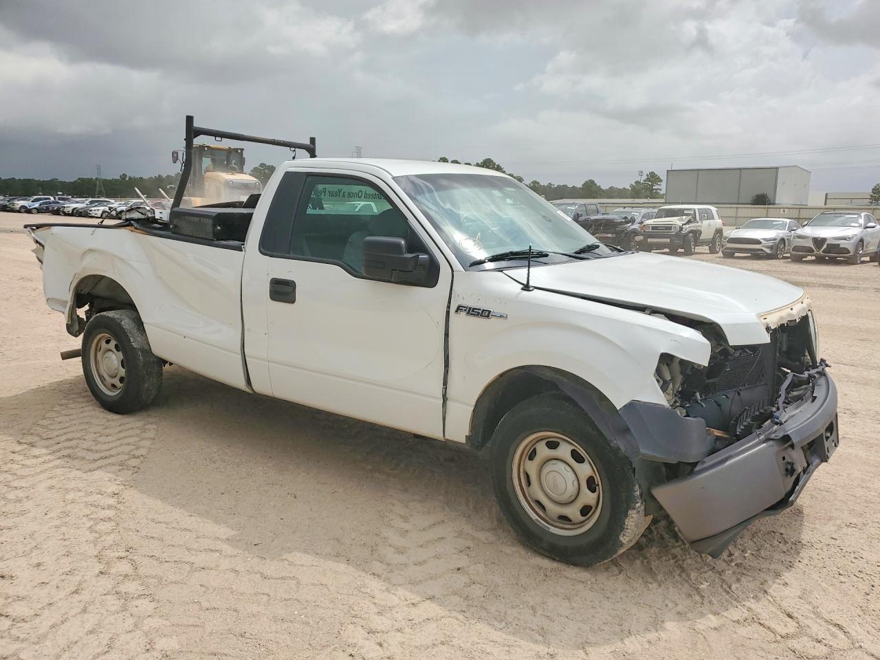 2012 Ford F150 - Фото 4