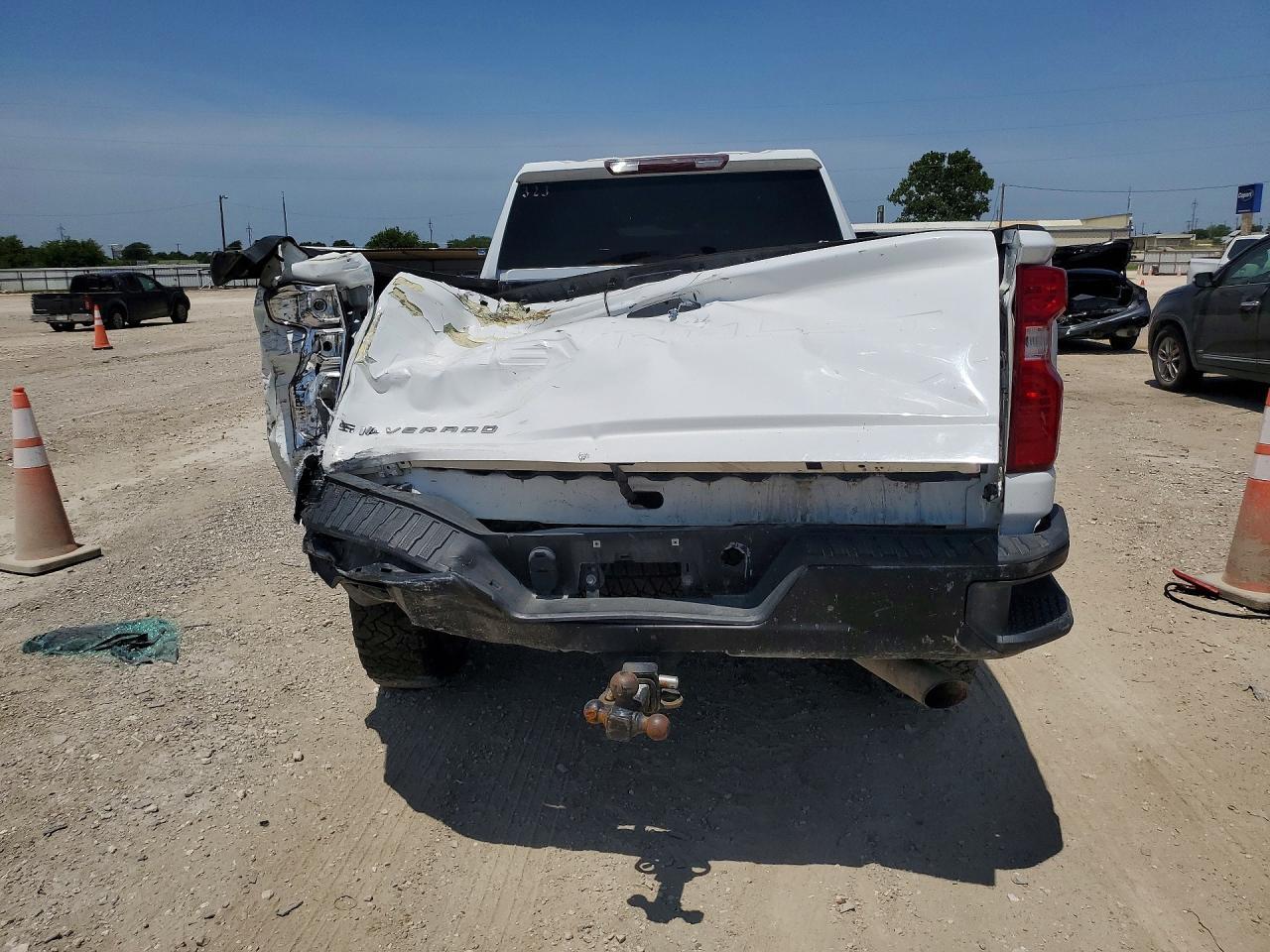 2020 Chevrolet Silverado C2500 Heavy Duty - Фото 6