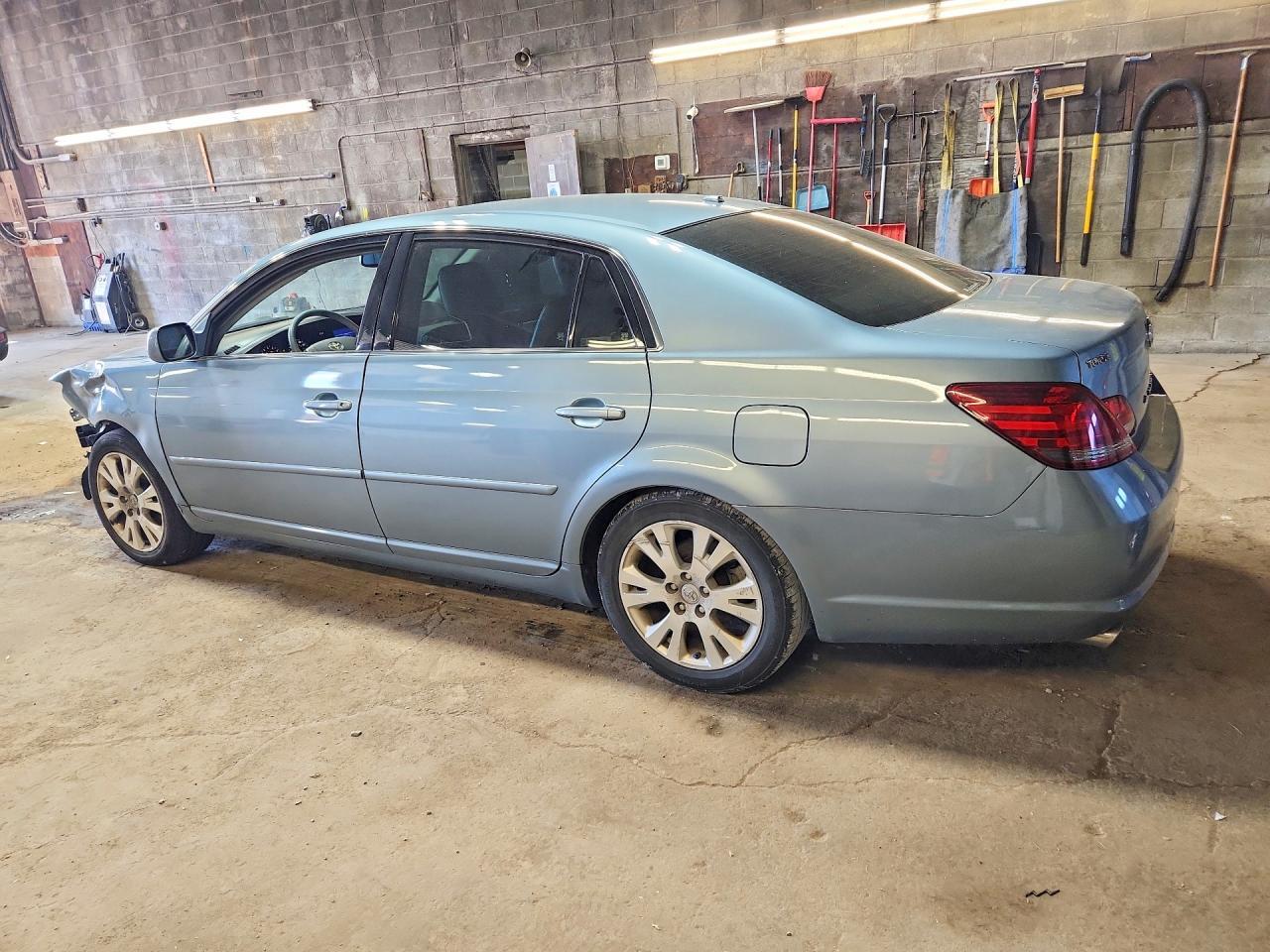 2009 Toyota Avalon Xls - Фото 2