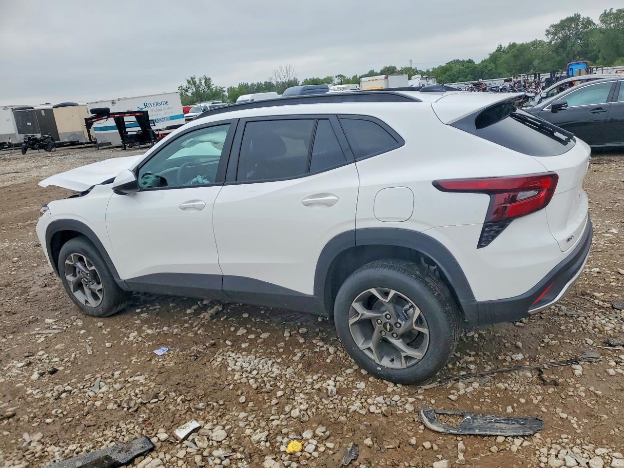 2026 Chevrolet Trax 1Lt - Фото 2