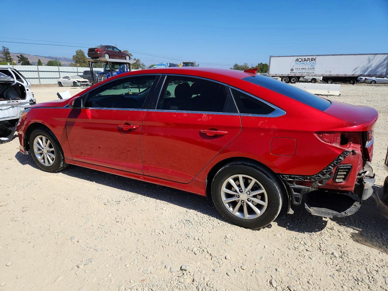 2018 Hyundai Sonata - Фото 2