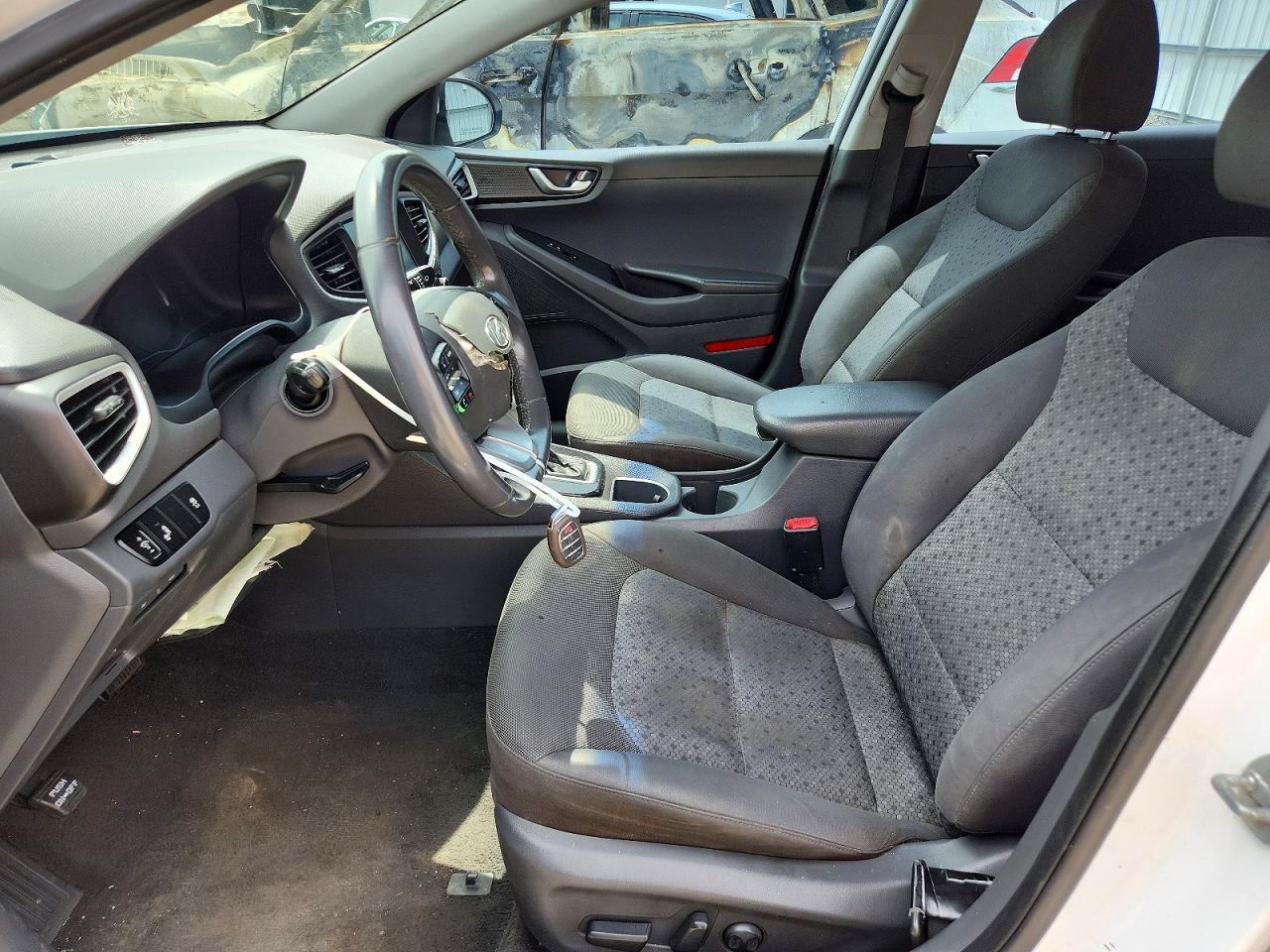 2017 Hyundai Ioniq Sel - Фото 7