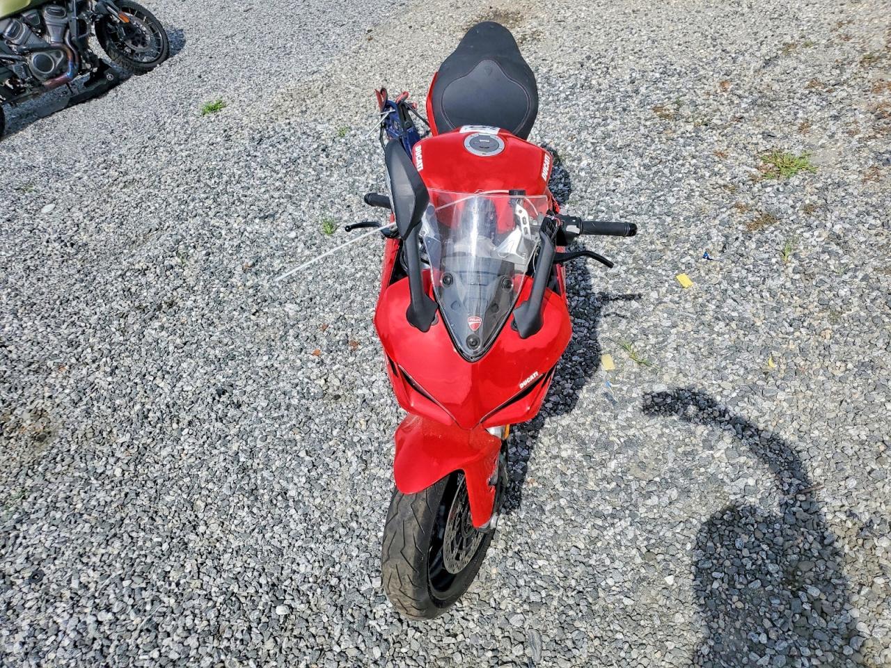 2023 Ducati Supersport - Image 5
