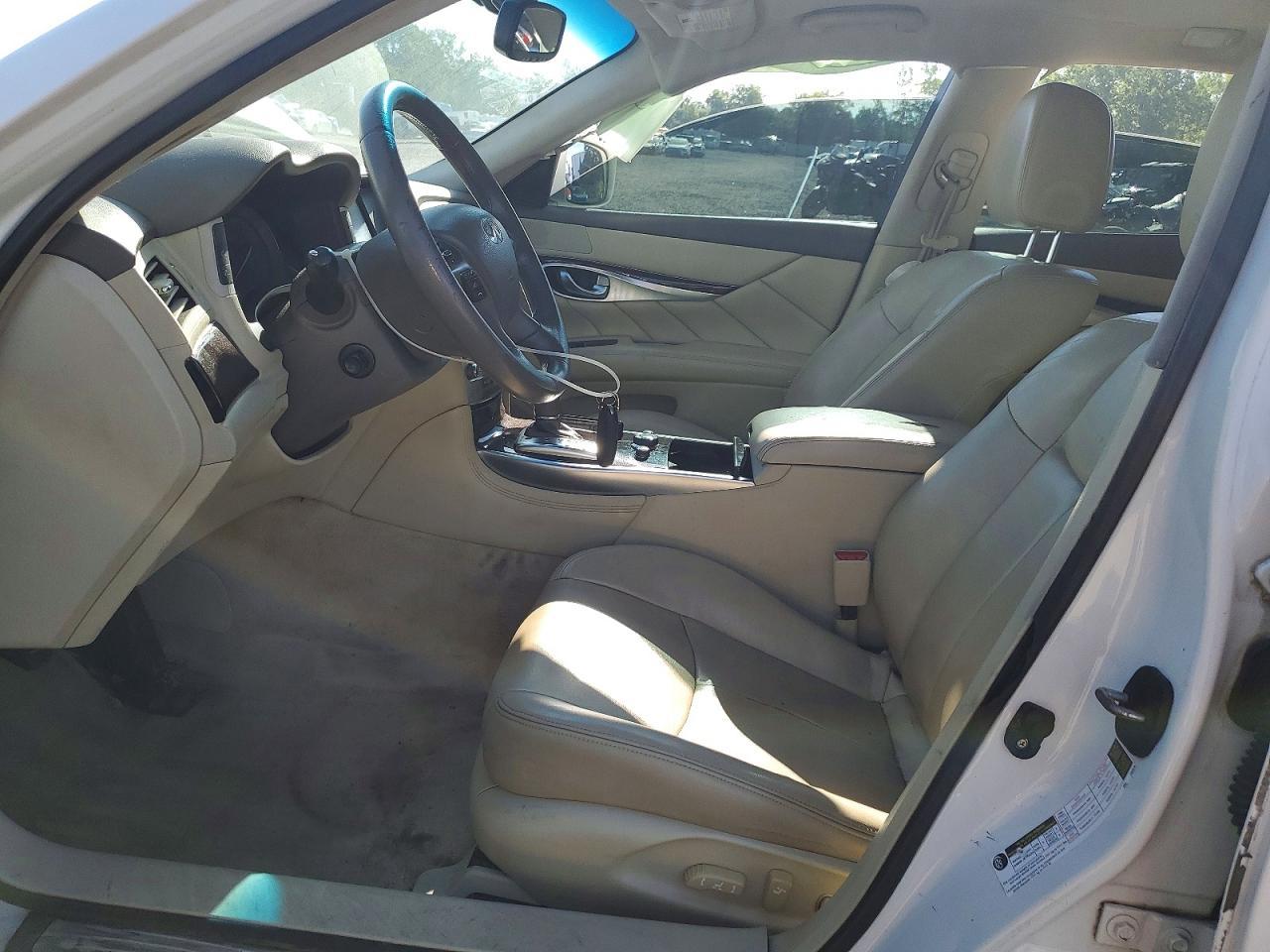 2011 Infiniti M37 X - Фото 7