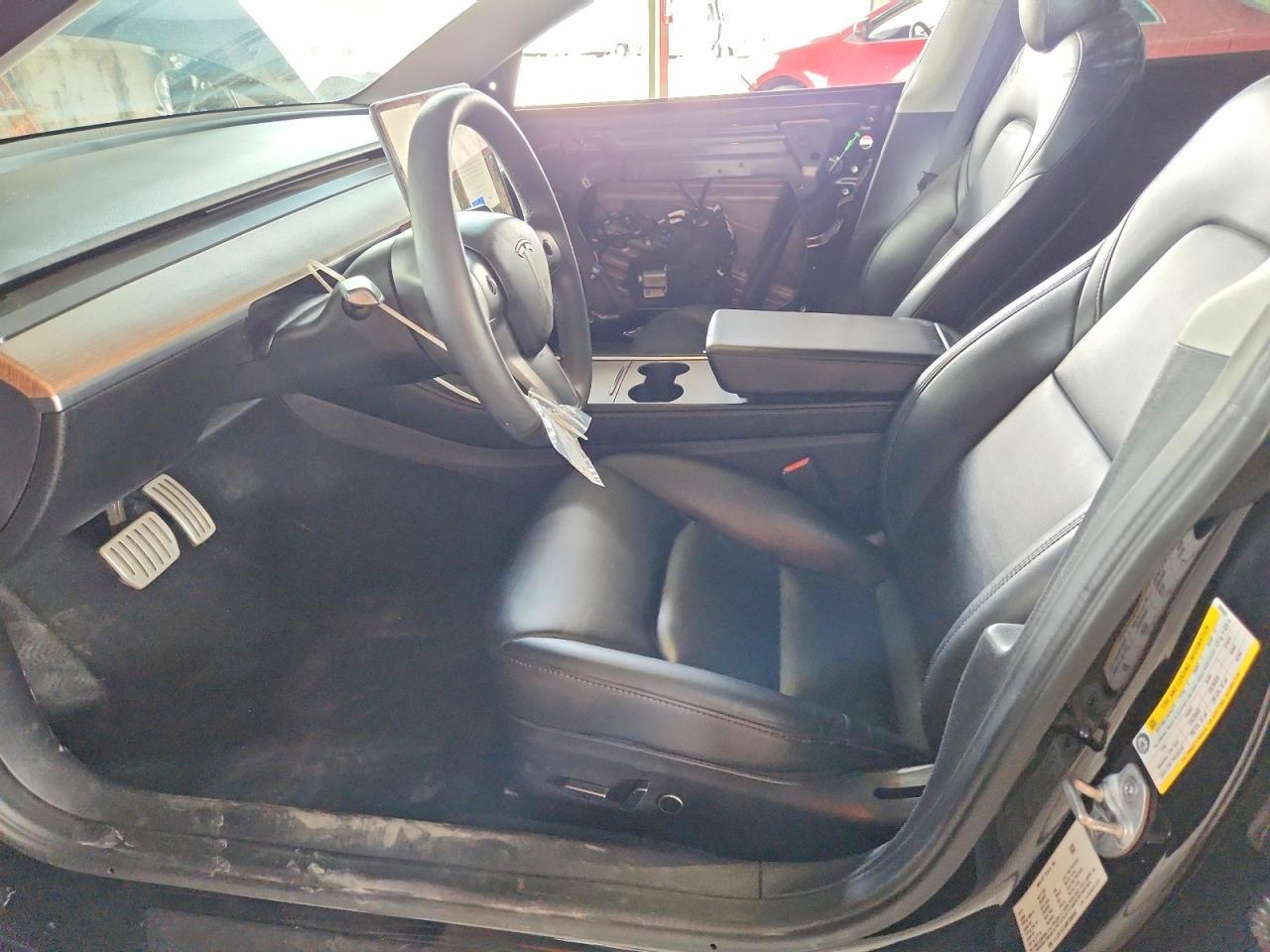 2021 Tesla Model 3 - Фото 7