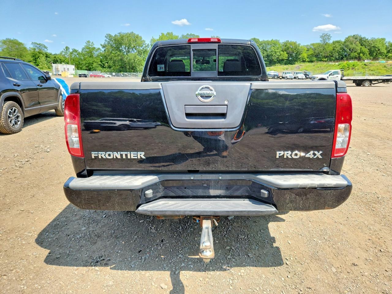 2011 Nissan Frontier Sv V6 - Image 6
