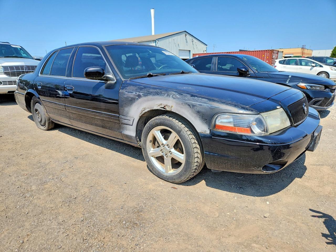 2003 Mercury Marauder - Image 4