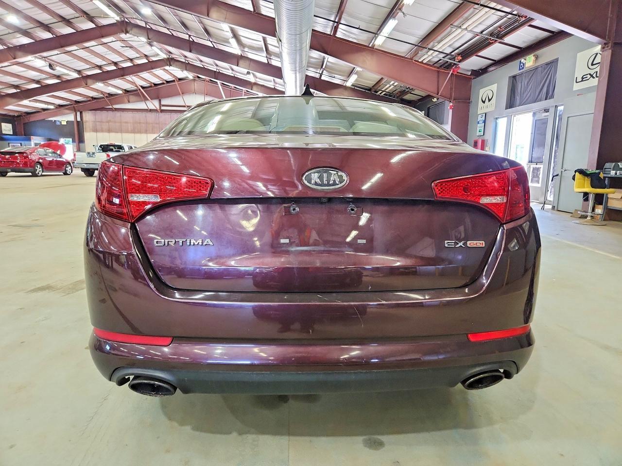 2012 Kia Optima Ex - Image 6