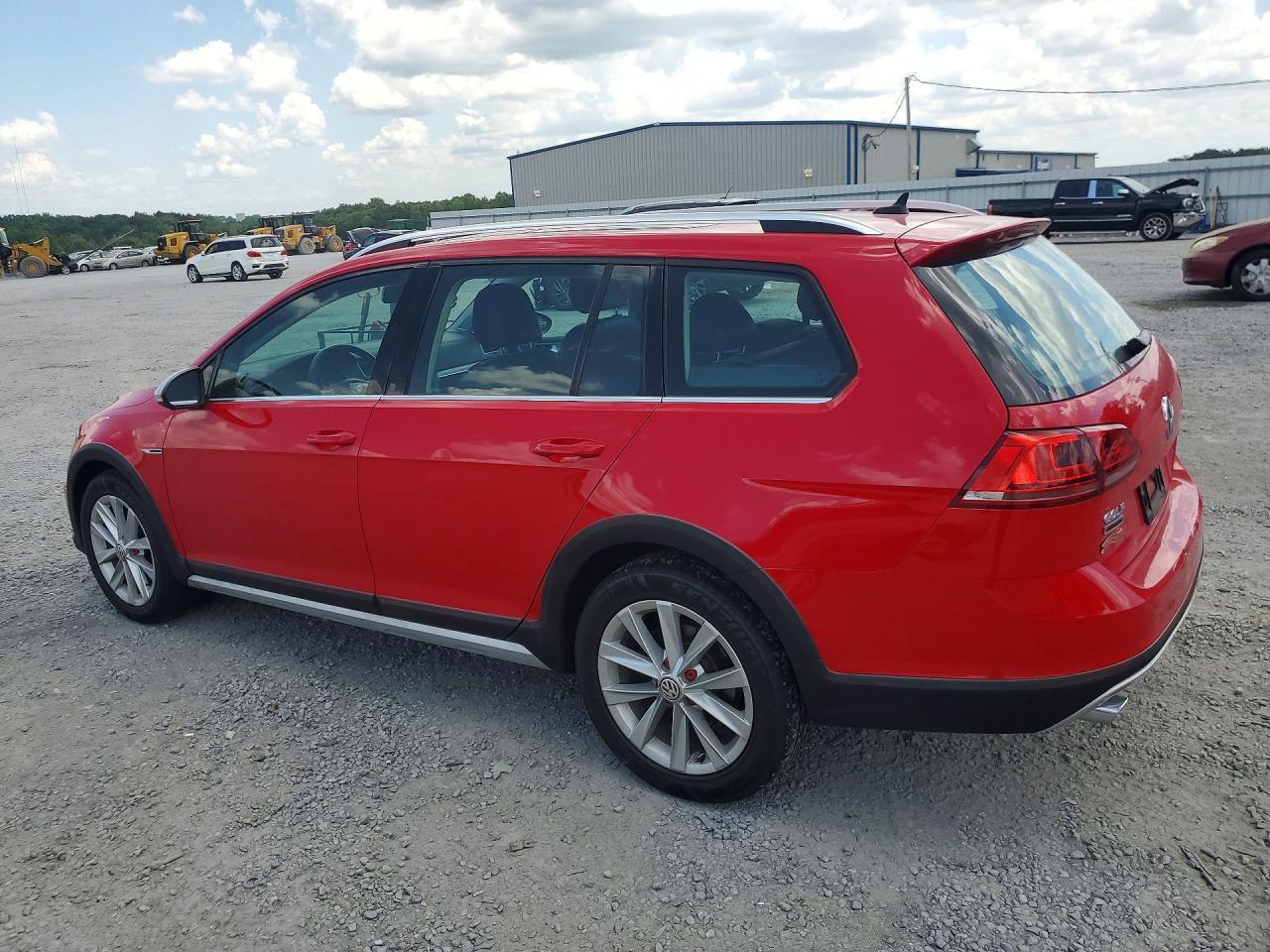 2017 Volkswagen Golf Alltrack S - Фото 2