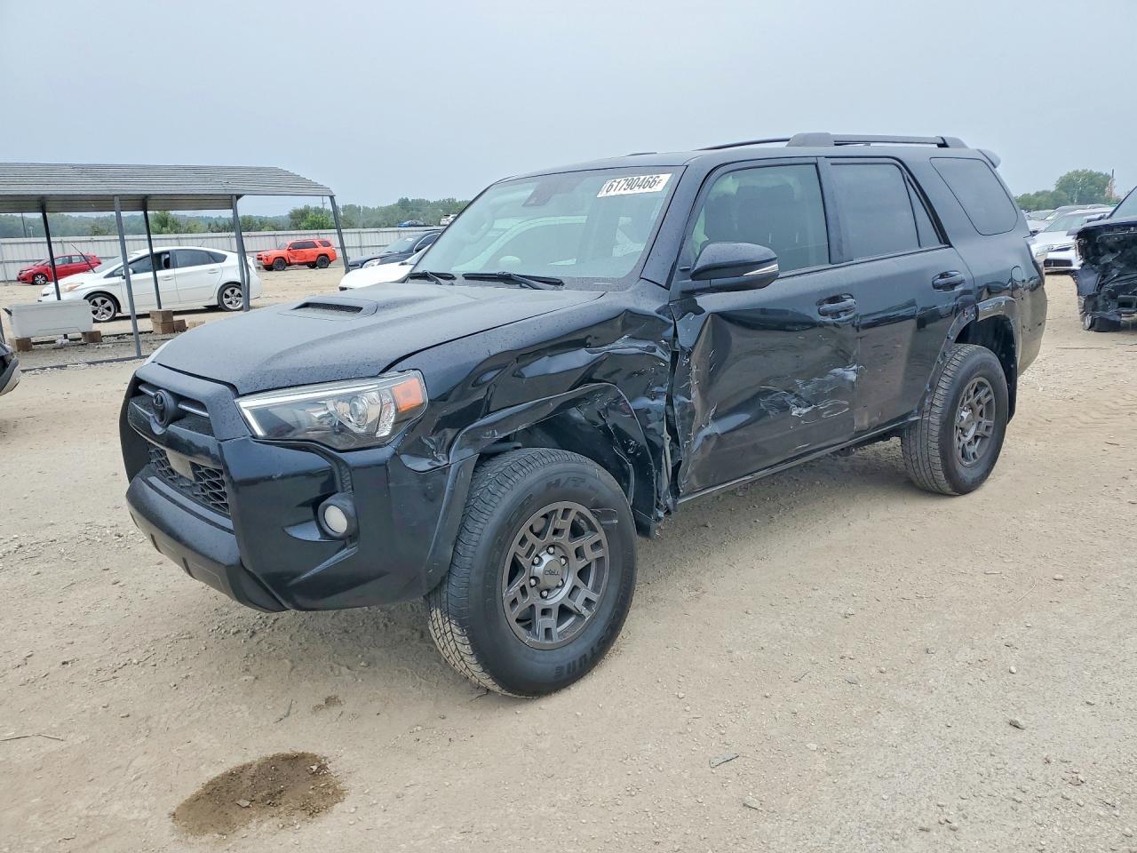 2020 Toyota 4Runner Venture