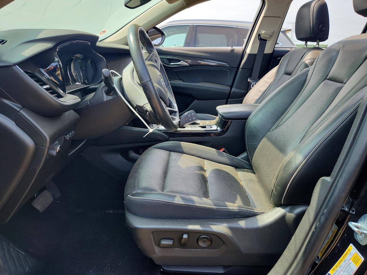 2021 Buick Envision Essence - Фото 7