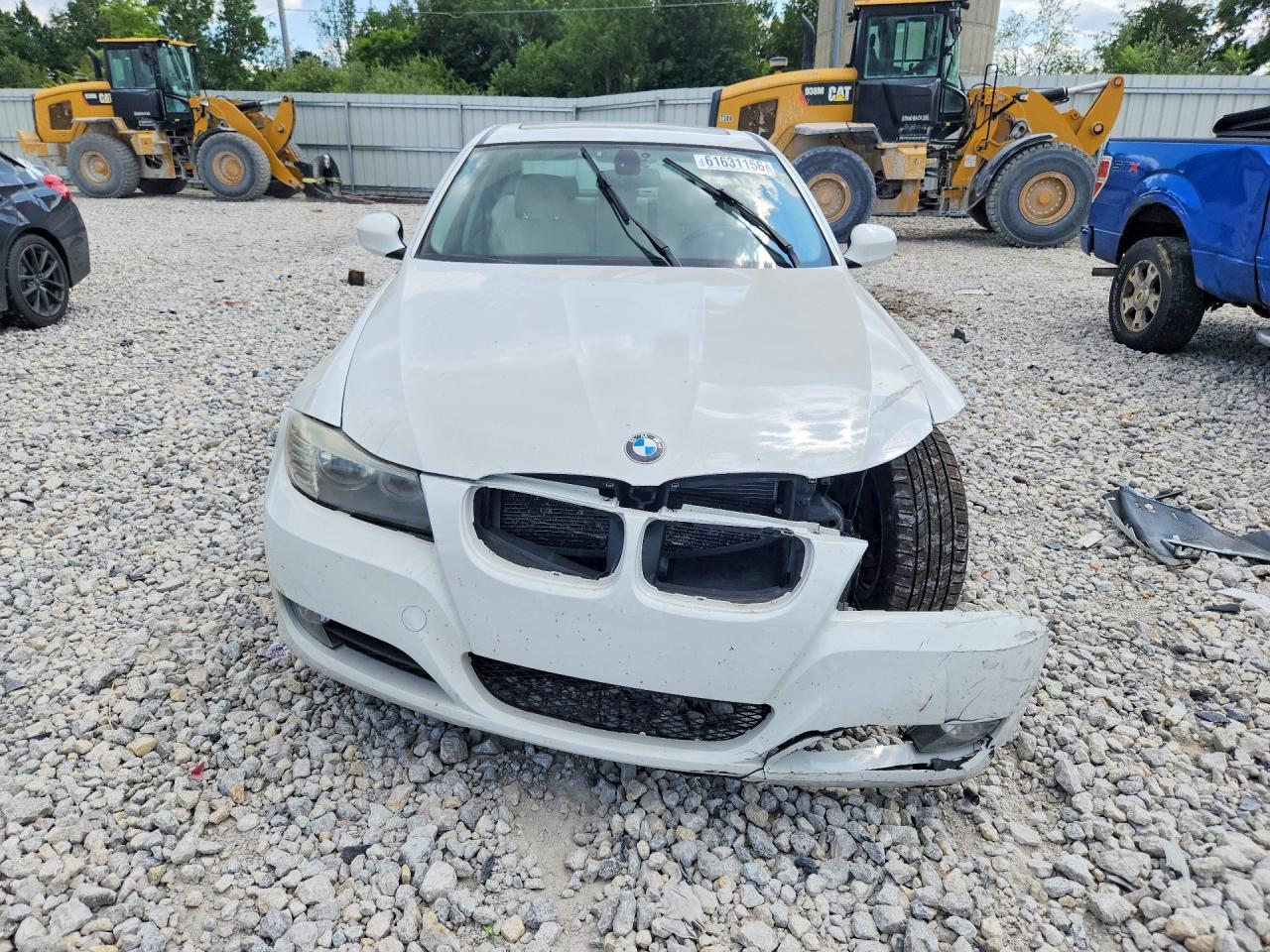 2010 BMW 328 Xi - Фото 5