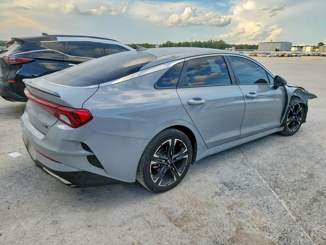 2021 Kia K5 Gt Line - Image 3