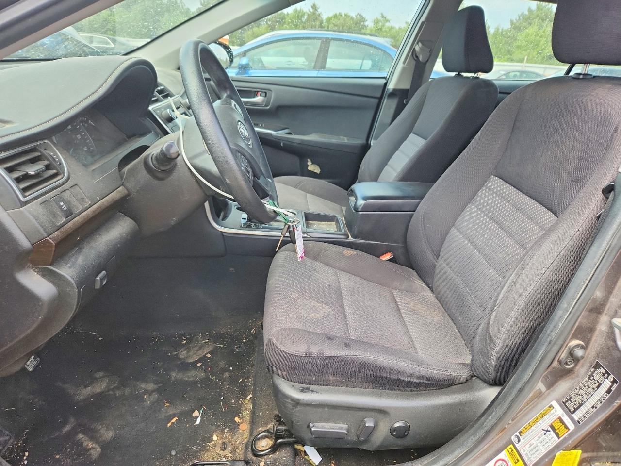 2015 Toyota Camry Le - Image 7