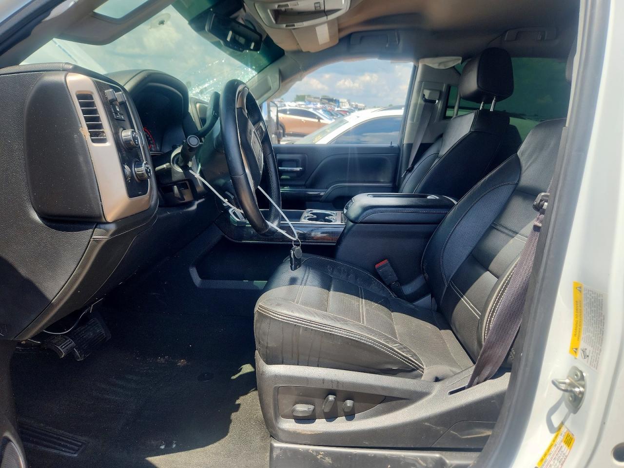 2016 GMC Sierra K2500 Denali - Image 7