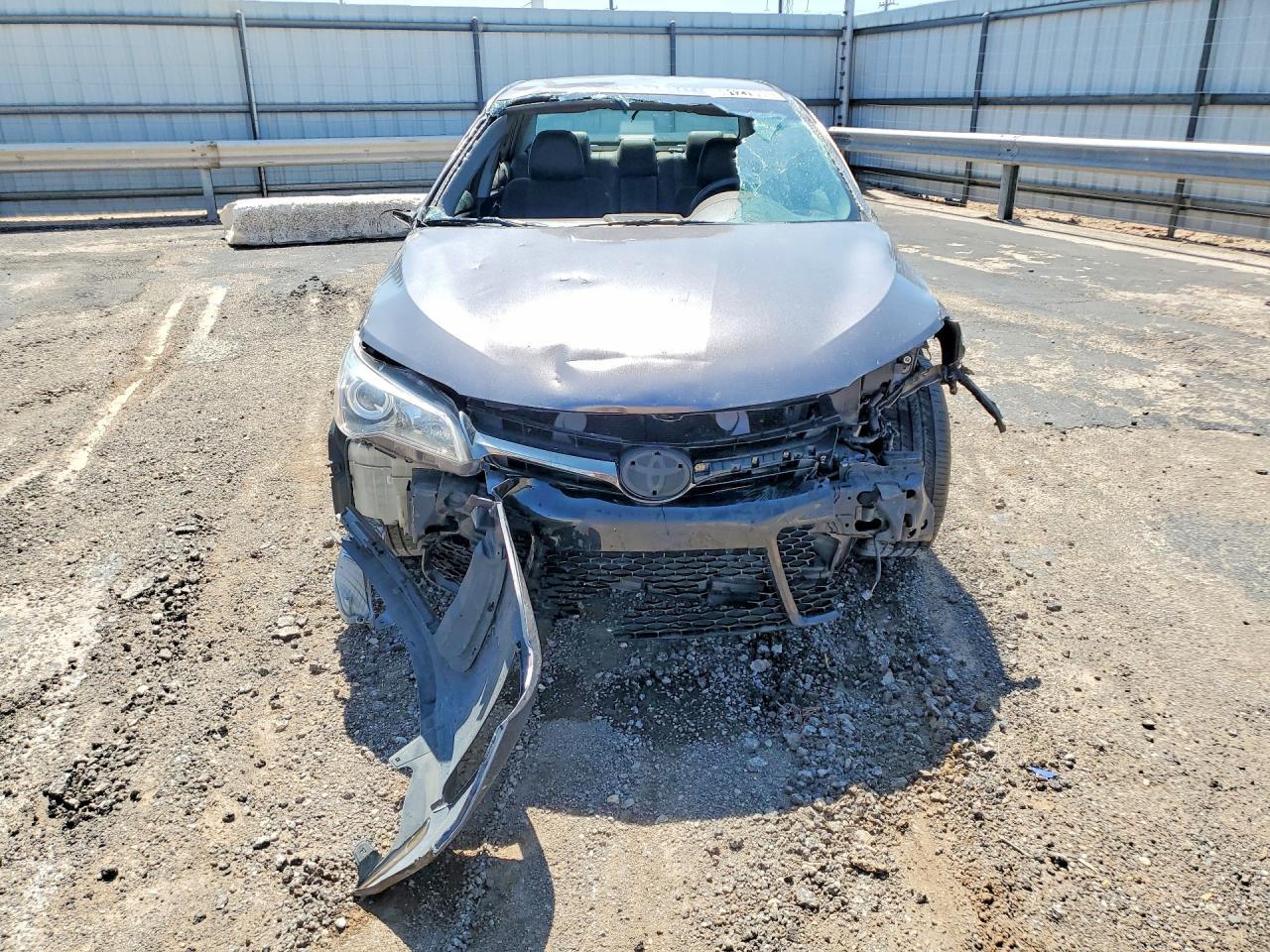2017 Toyota Camry Se - Фото 5