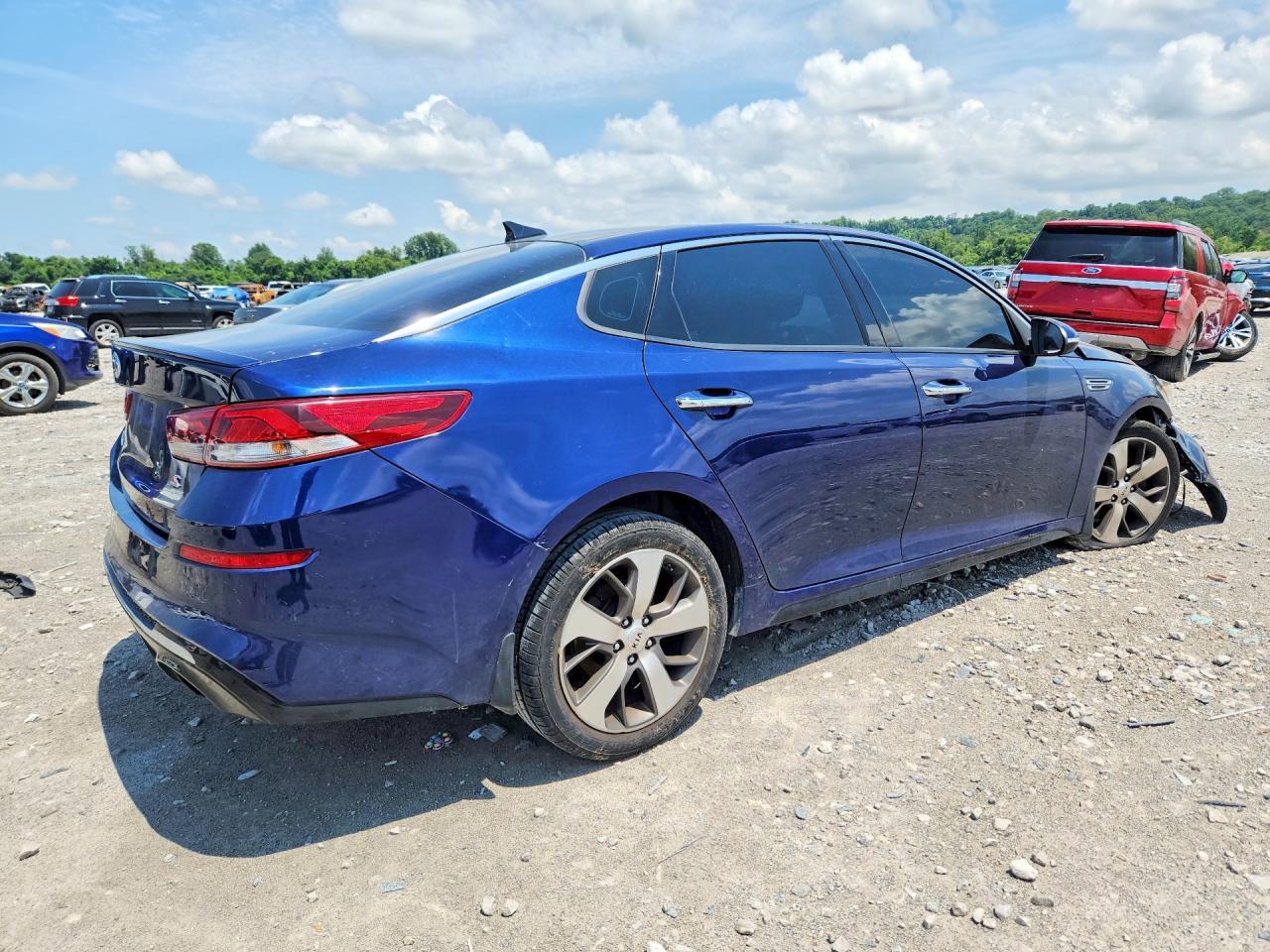 2020 Kia Optima S - Фото 3