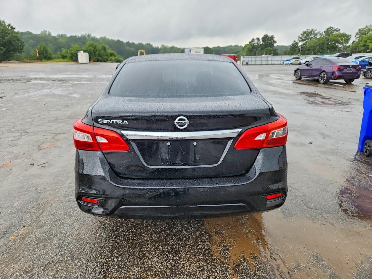 2017 Nissan Sentra S - Image 6