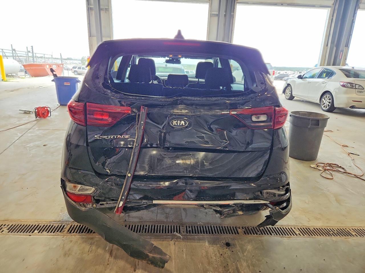 2020 Kia Sportage Lx - Image 6