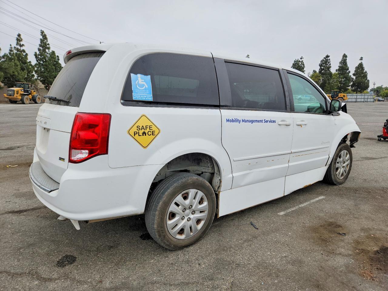 2017 Dodge Grand Caravan Se - Фото 3