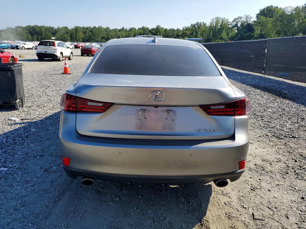 2016 Lexus Is 200T - Image 6