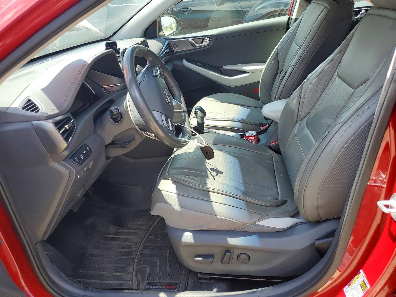 2022 Hyundai Ioniq Sel - Image 7