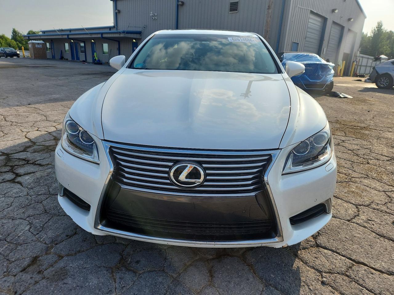 2016 Lexus Ls 460 - Image 5