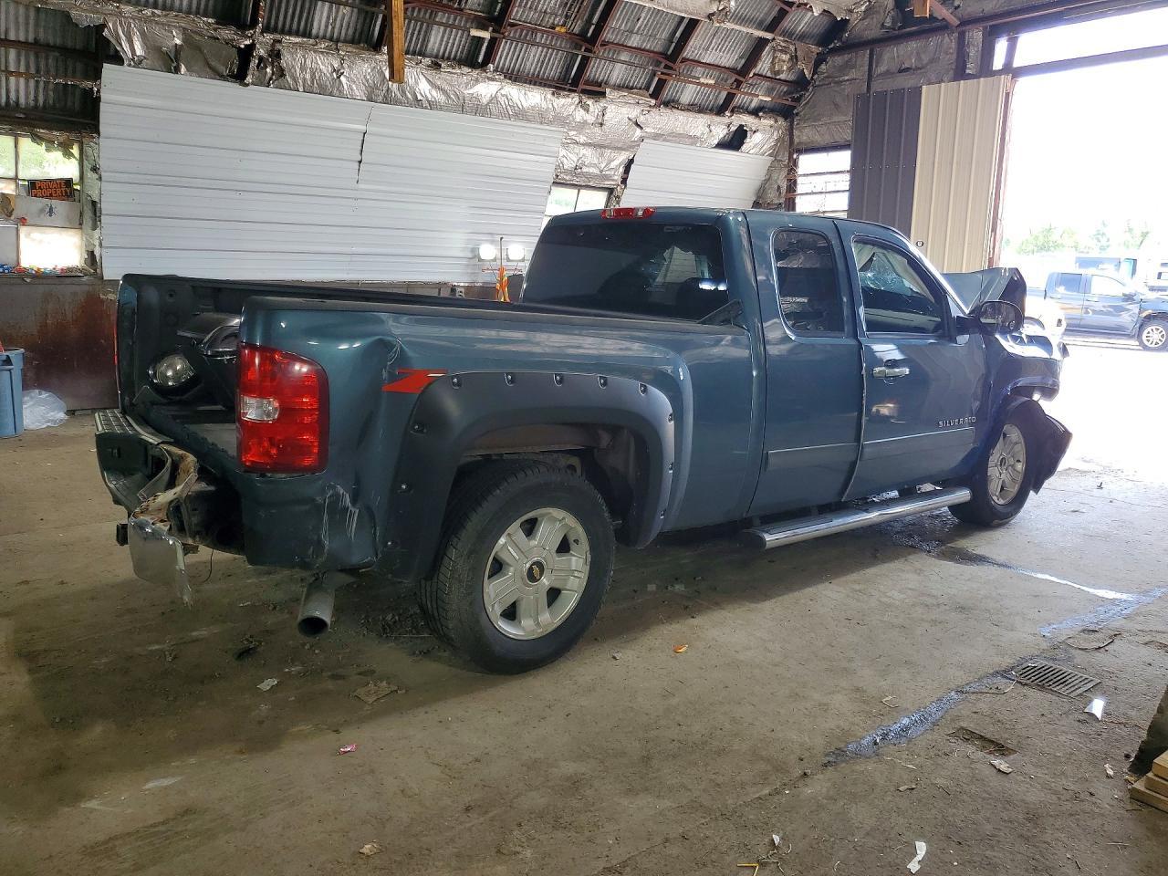 2011 Chevrolet Silverado K1500 Lt - Фото 3
