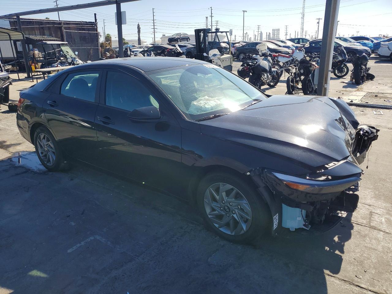 2024 Hyundai Elantra Sel - Фото 4