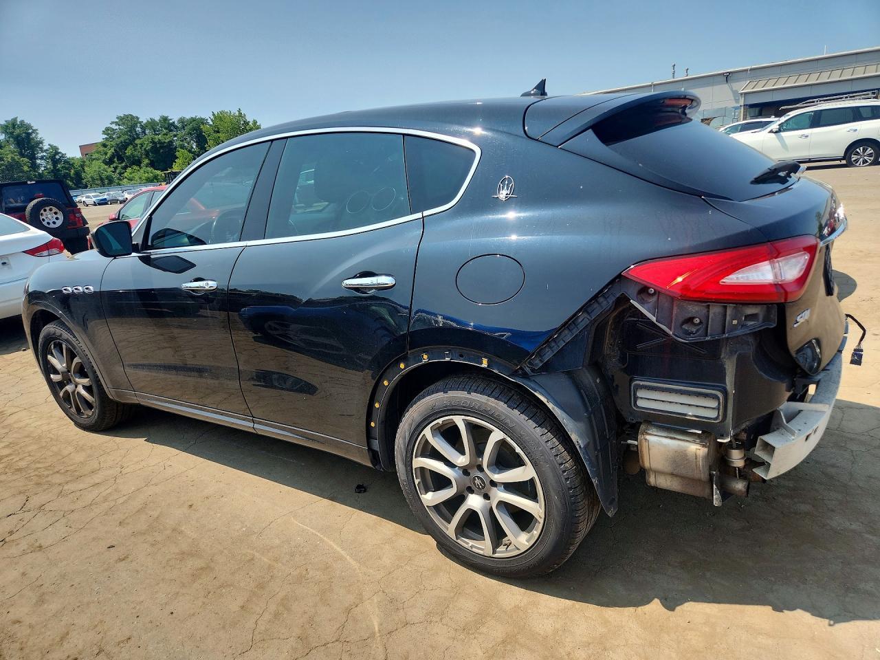 2020 Maserati Levante S - Фото 2
