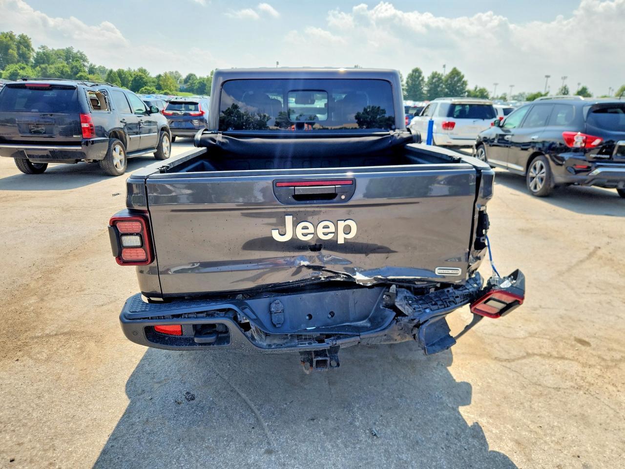 2021 Jeep Gladiator Overland - Image 6