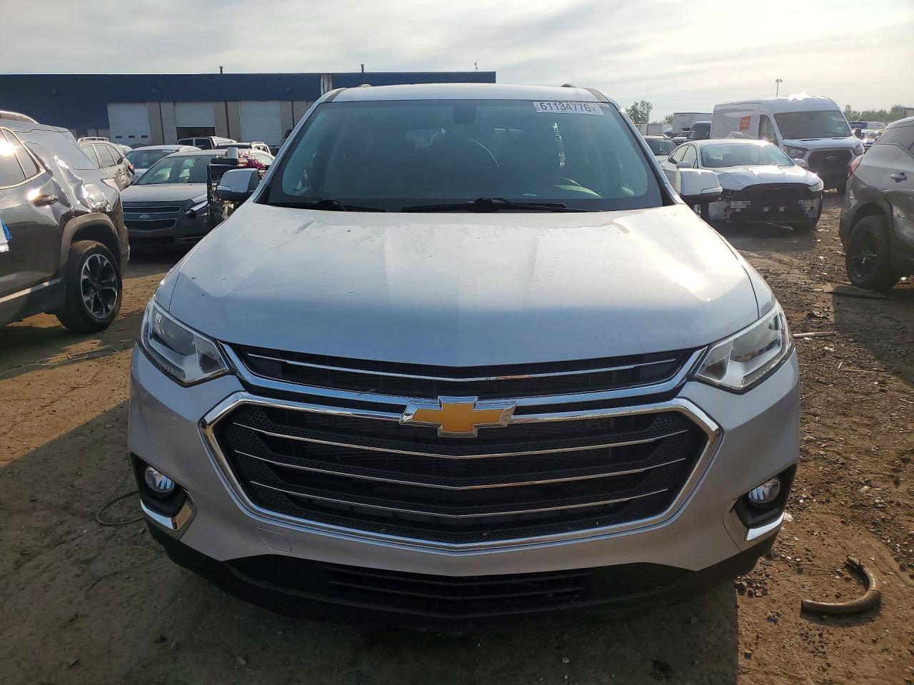 2021 Chevrolet Traverse Lt - Фото 5