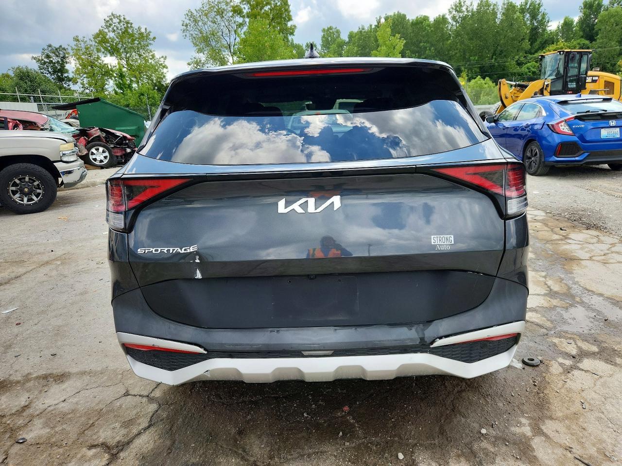 2023 Kia Sportage Lx - Image 6