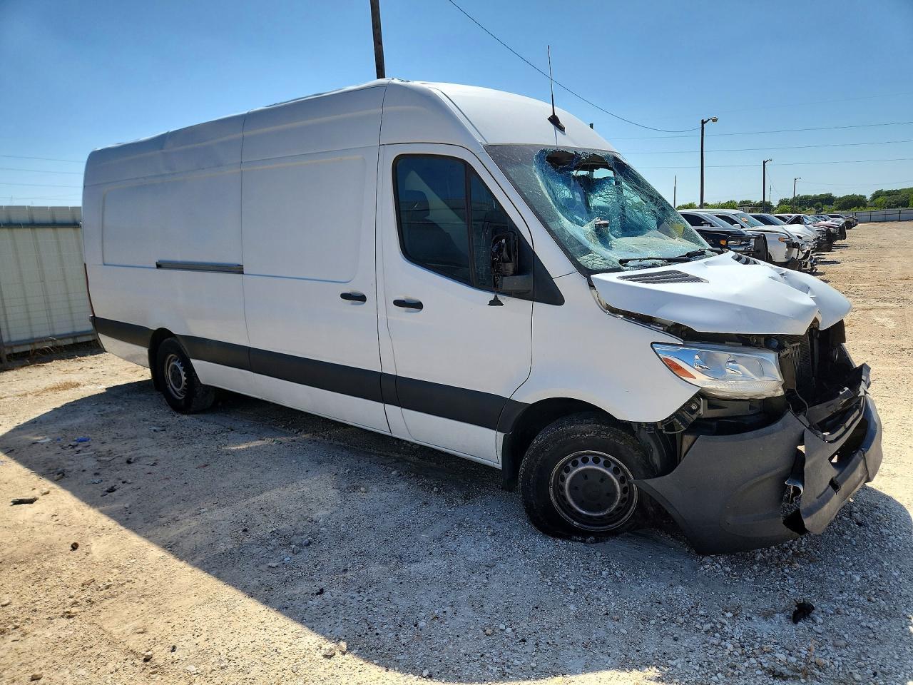 2022 Mercedes-Benz Sprinter 2500 - Фото 4